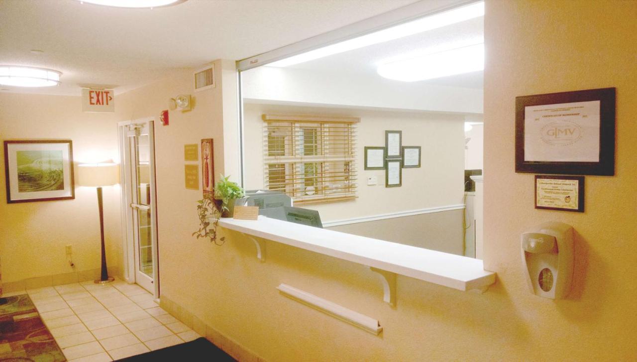 Sonesta Simply Suites Chicago Libertyville Bagian luar foto