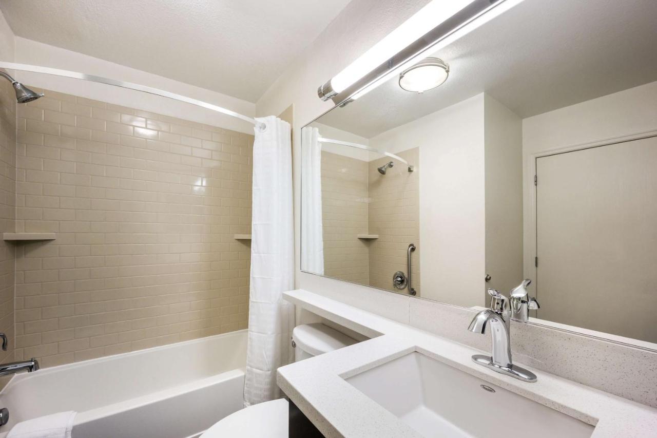 Sonesta Simply Suites Chicago Libertyville Bagian luar foto