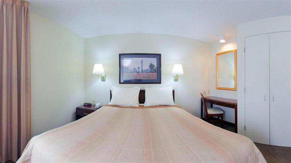 Sonesta Simply Suites Chicago Libertyville Bagian luar foto